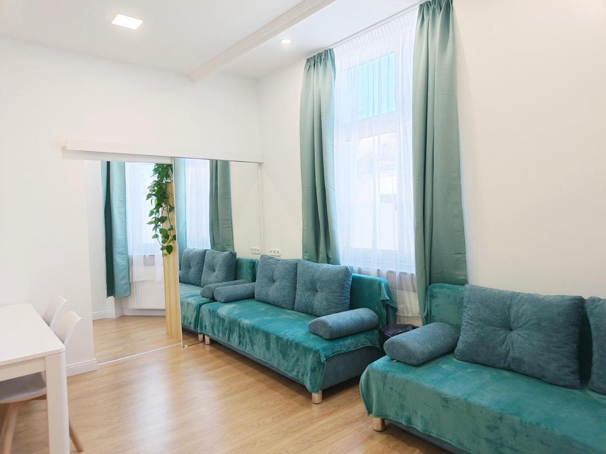 Ruyi Holiday Sopron Extérieur photo