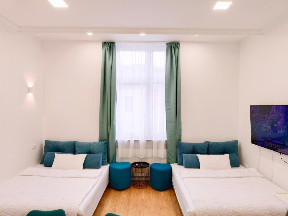 Ruyi Holiday Sopron Extérieur photo